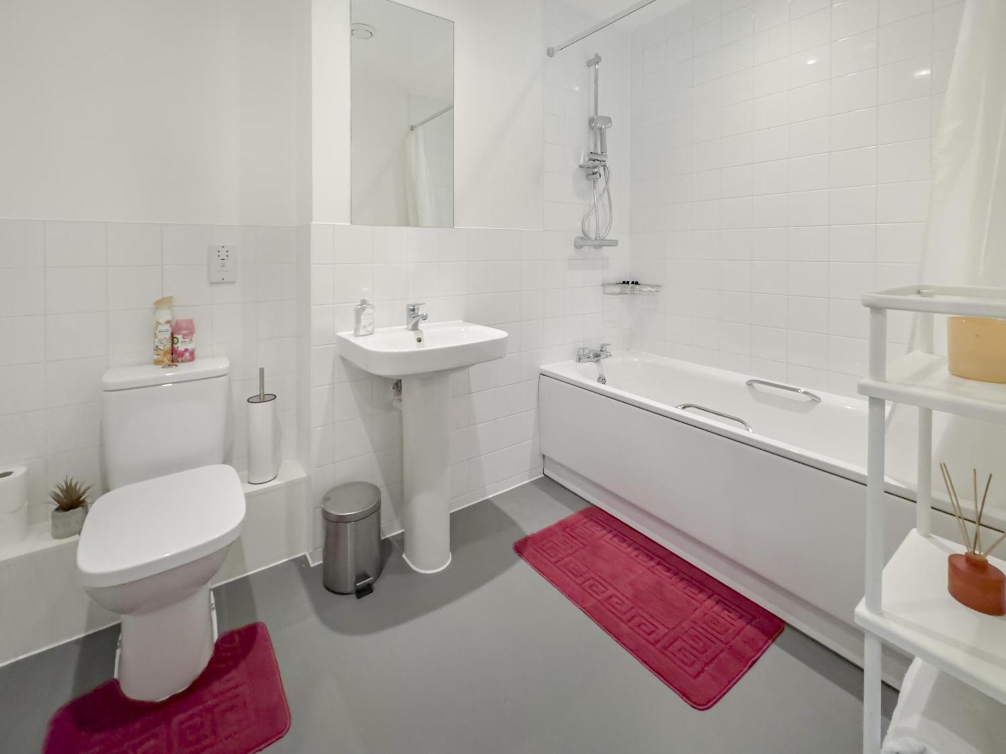 Greenwich Apartment With A River View & Balcony Near The 02 Arena & North Greenwich With Free Wifi & Fast Links Into Central Londra Exterior foto